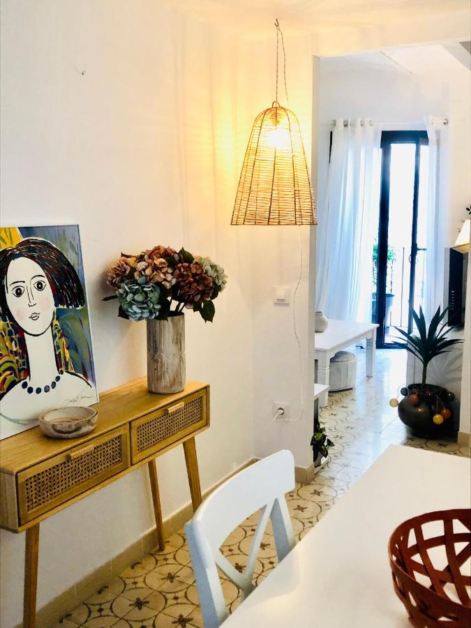 Precioso Piso En El Centro Neuralgico De Olot Daire Dış mekan fotoğraf